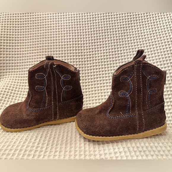 Livie & Luca Shoes Livie And Luca Leather Boots Size 5 Poshmark